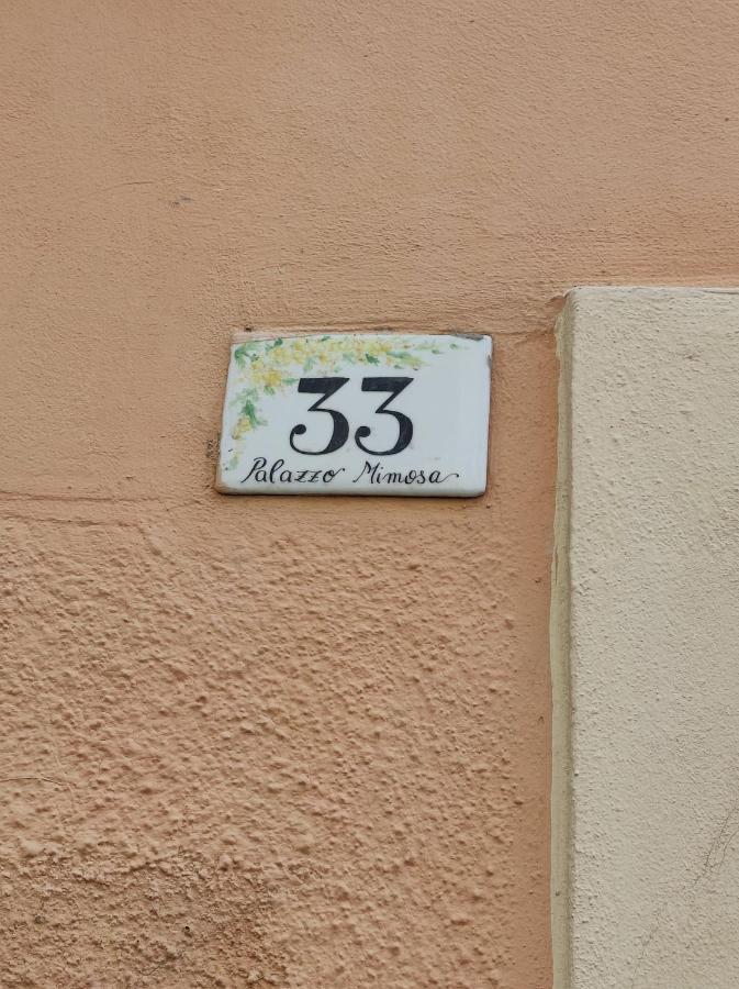 Il Grazioso Appartamento Di Chiara Con Posto Auto Privato Livorno Exterior photo